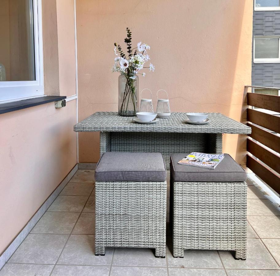 Sabe Apartment: Balcony + Free Parking + Netflix Wuppertal Exteriér fotografie